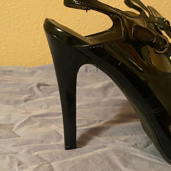 Worthington Glossy Black Peep-Toe Heels - Picture 5 of 6